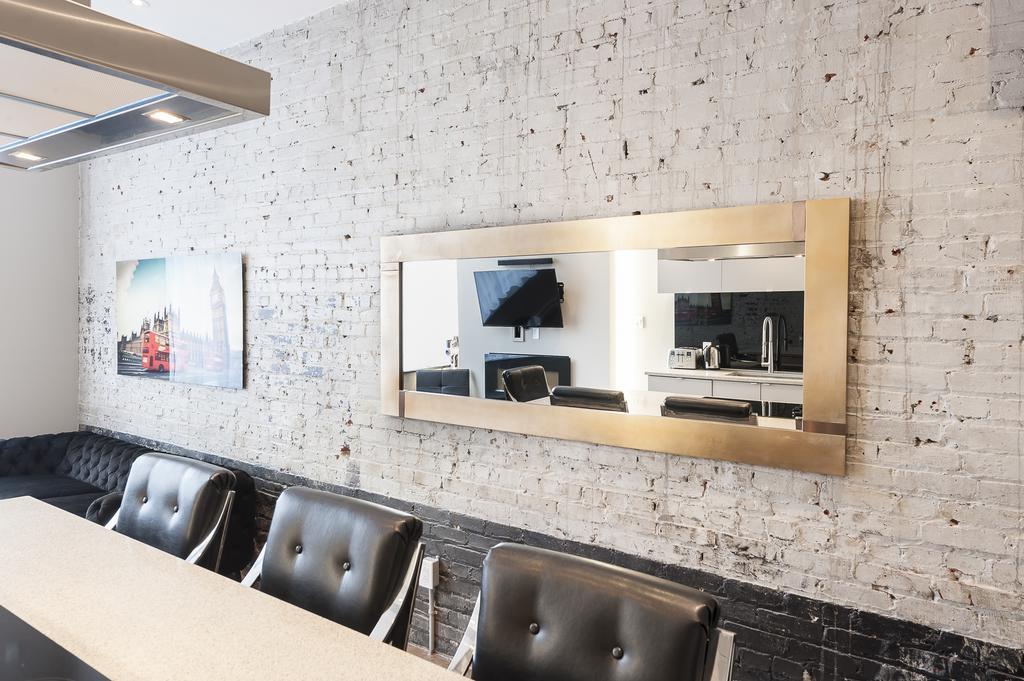 Boutique Lofts Milton Parc By Simplissimmo Apartment Montreal Bagian luar foto