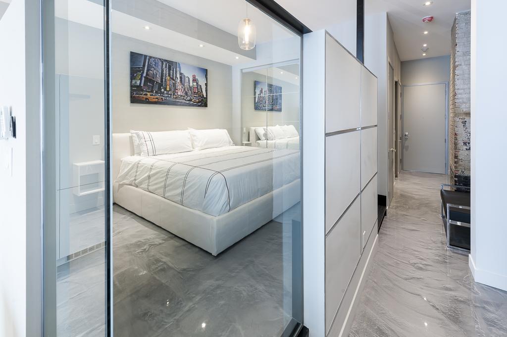 Boutique Lofts Milton Parc By Simplissimmo Apartment Montreal Bagian luar foto